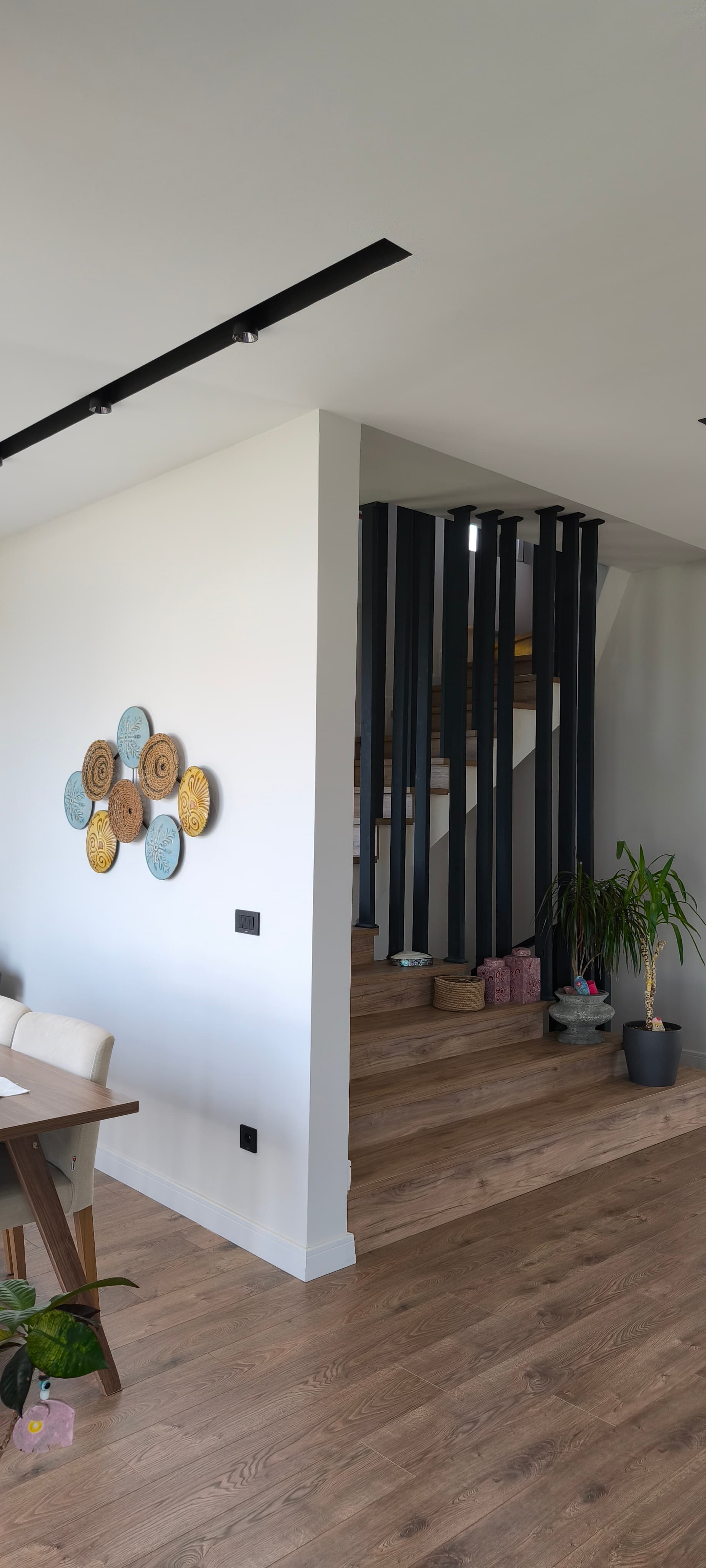 Riva 2093 - Sıcak Yuva Atmosferi